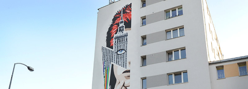Mural dedicated to the late rock star David Bowie, on a building in Warsaw, Poland, photo: Fotolink / East News 